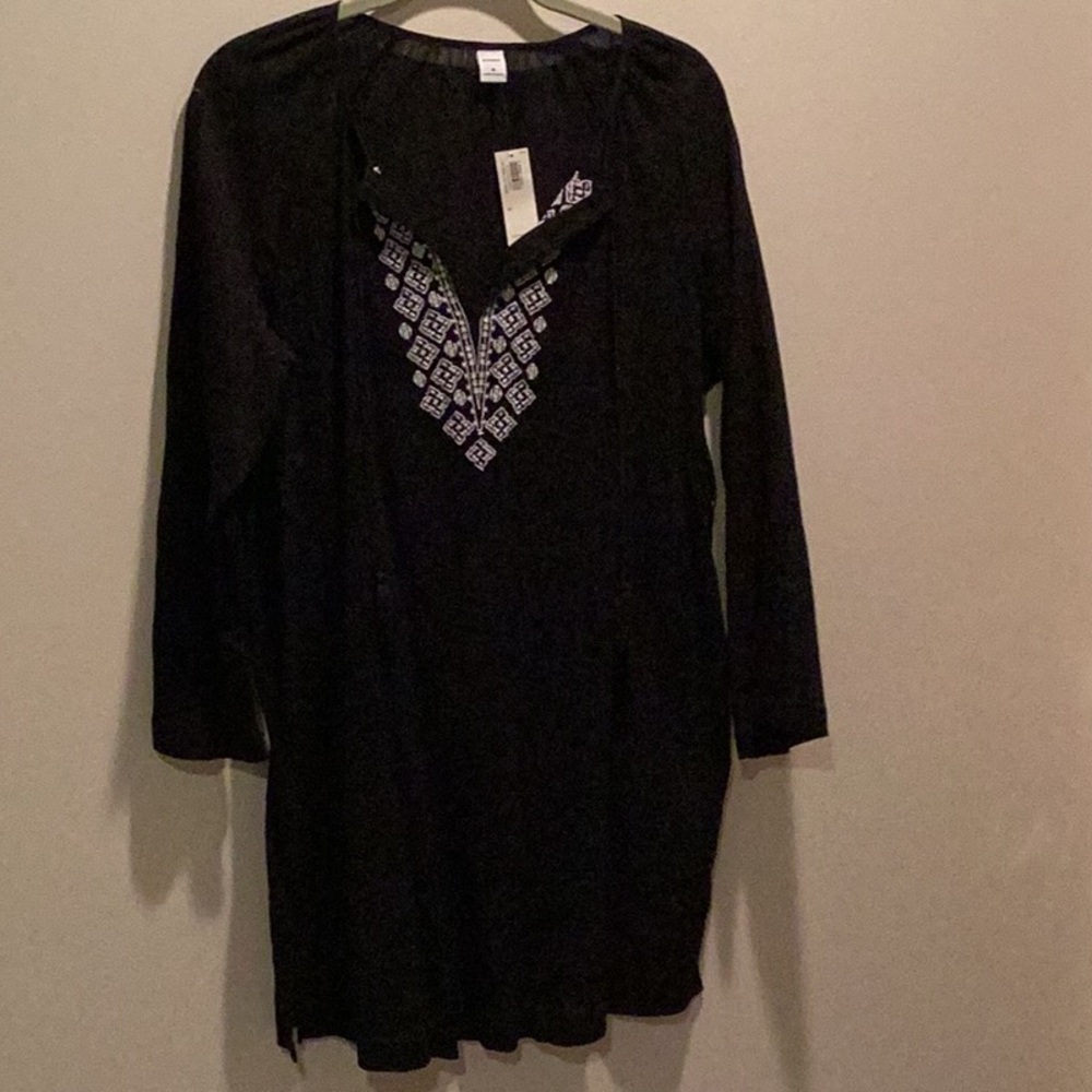 Black swim suit coverup with White Embroidery